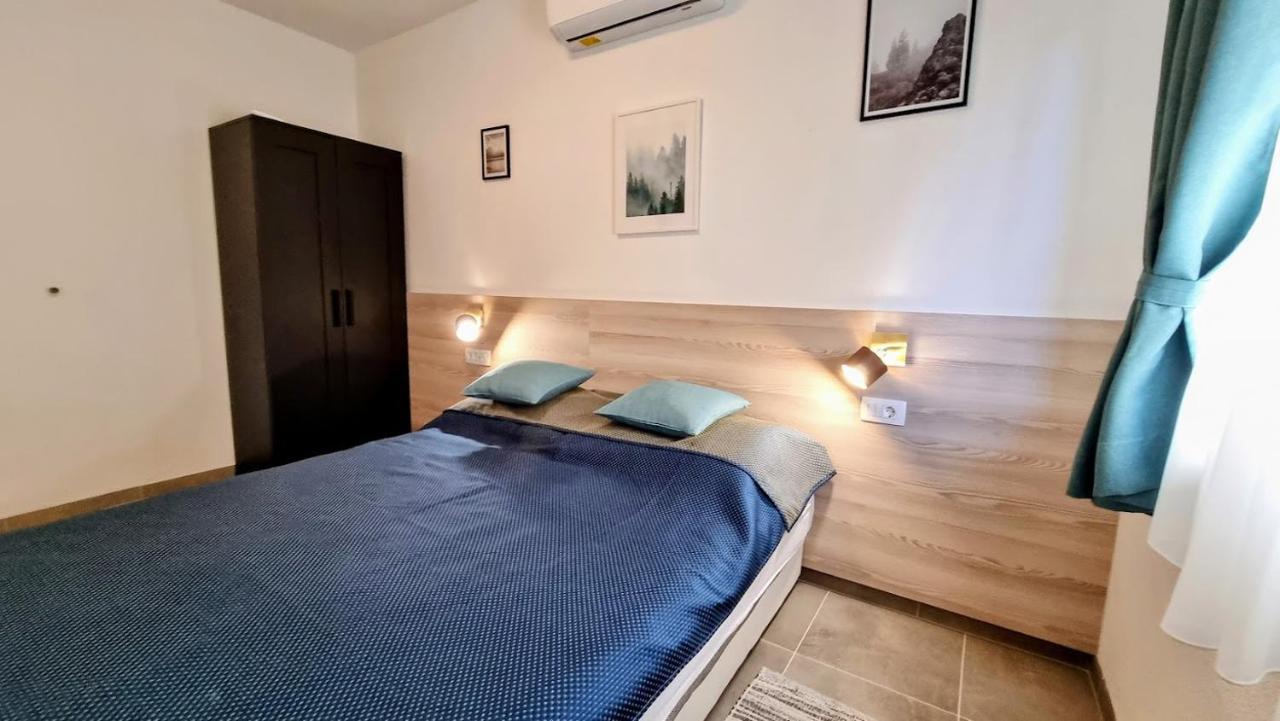 Dorijini Dvori Bed & Breakfast Baska Voda Ngoại thất bức ảnh