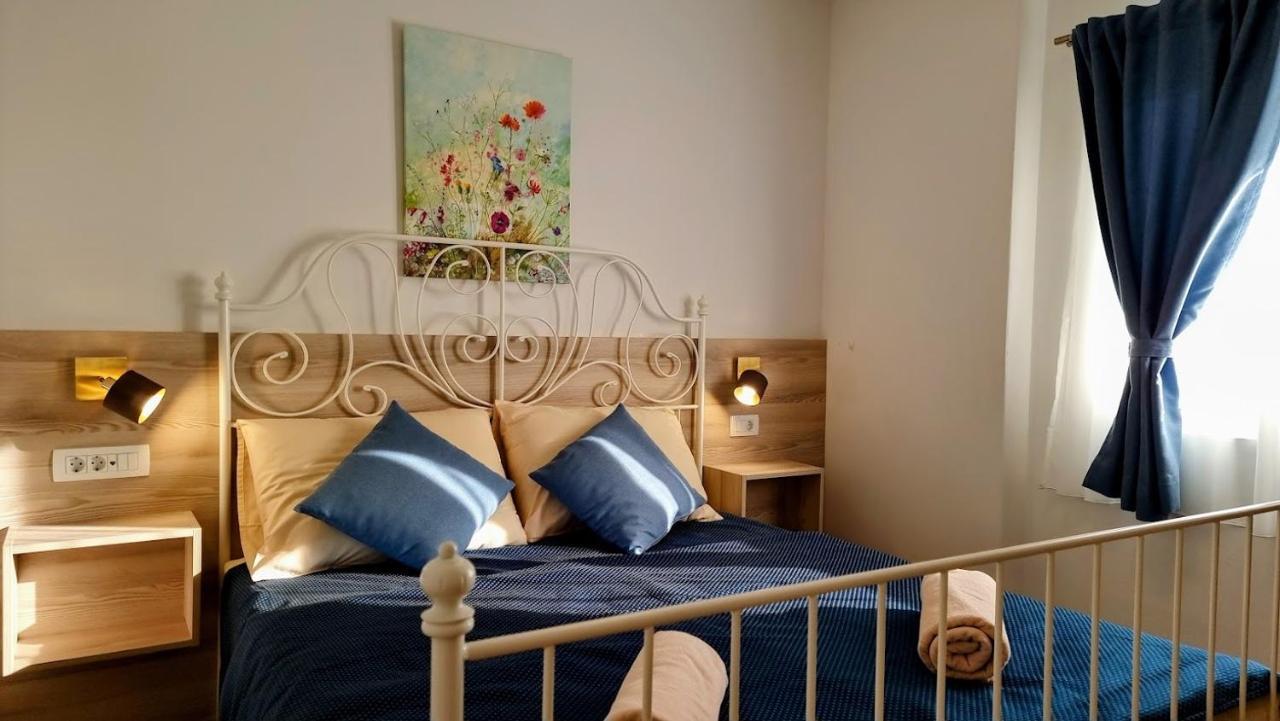 Dorijini Dvori Bed & Breakfast Baska Voda Ngoại thất bức ảnh