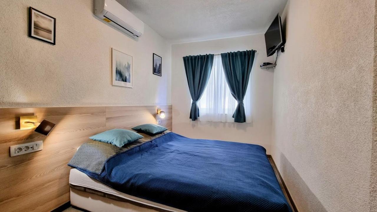 Dorijini Dvori Bed & Breakfast Baska Voda Ngoại thất bức ảnh