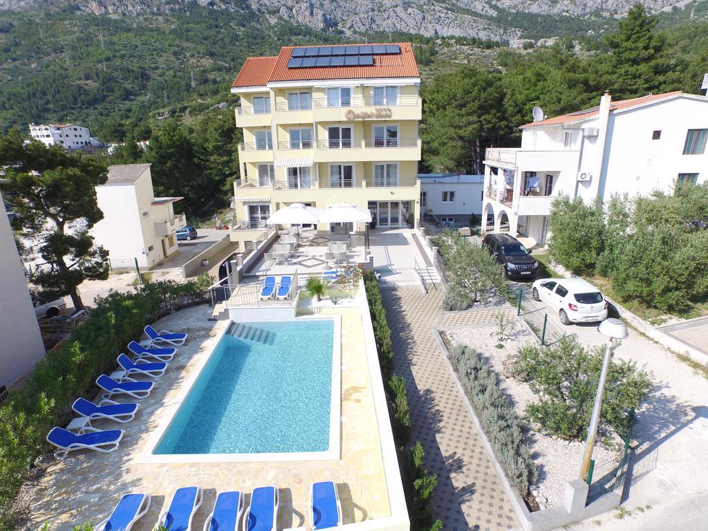 Dorijini Dvori Bed & Breakfast Baska Voda Ngoại thất bức ảnh