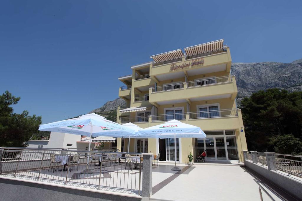 Dorijini Dvori Bed & Breakfast Baska Voda Ngoại thất bức ảnh