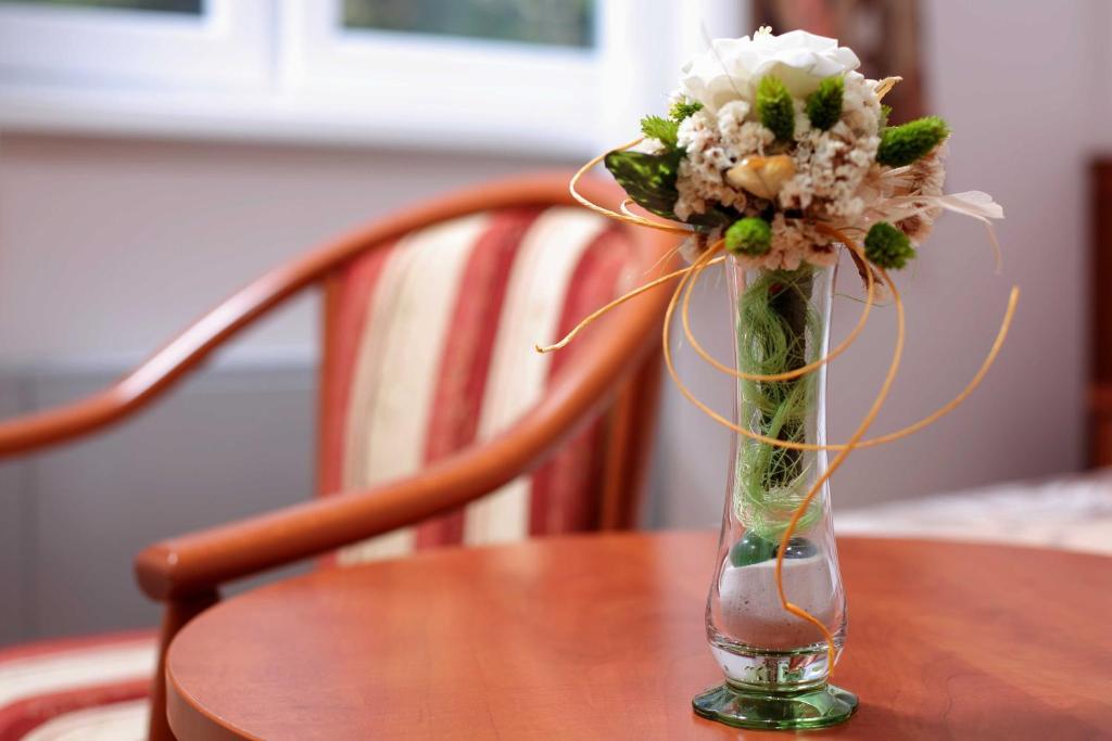Dorijini Dvori Bed & Breakfast Baska Voda Ngoại thất bức ảnh