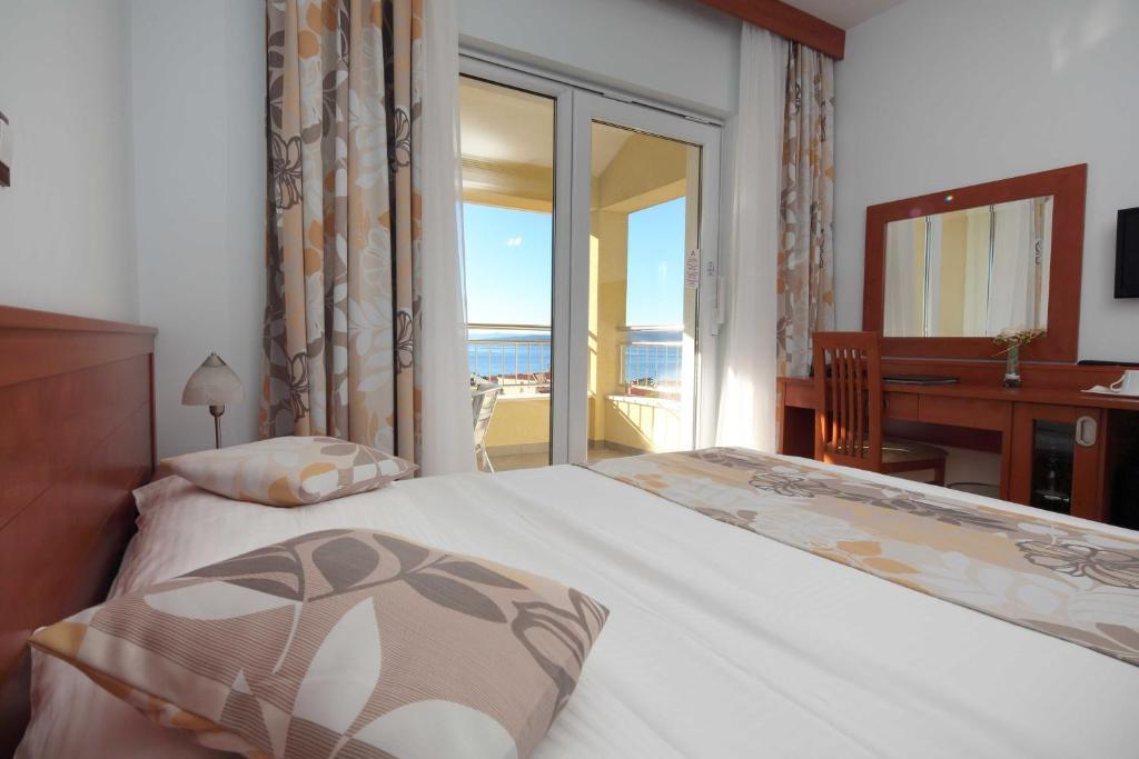 Dorijini Dvori Bed & Breakfast Baska Voda Ngoại thất bức ảnh